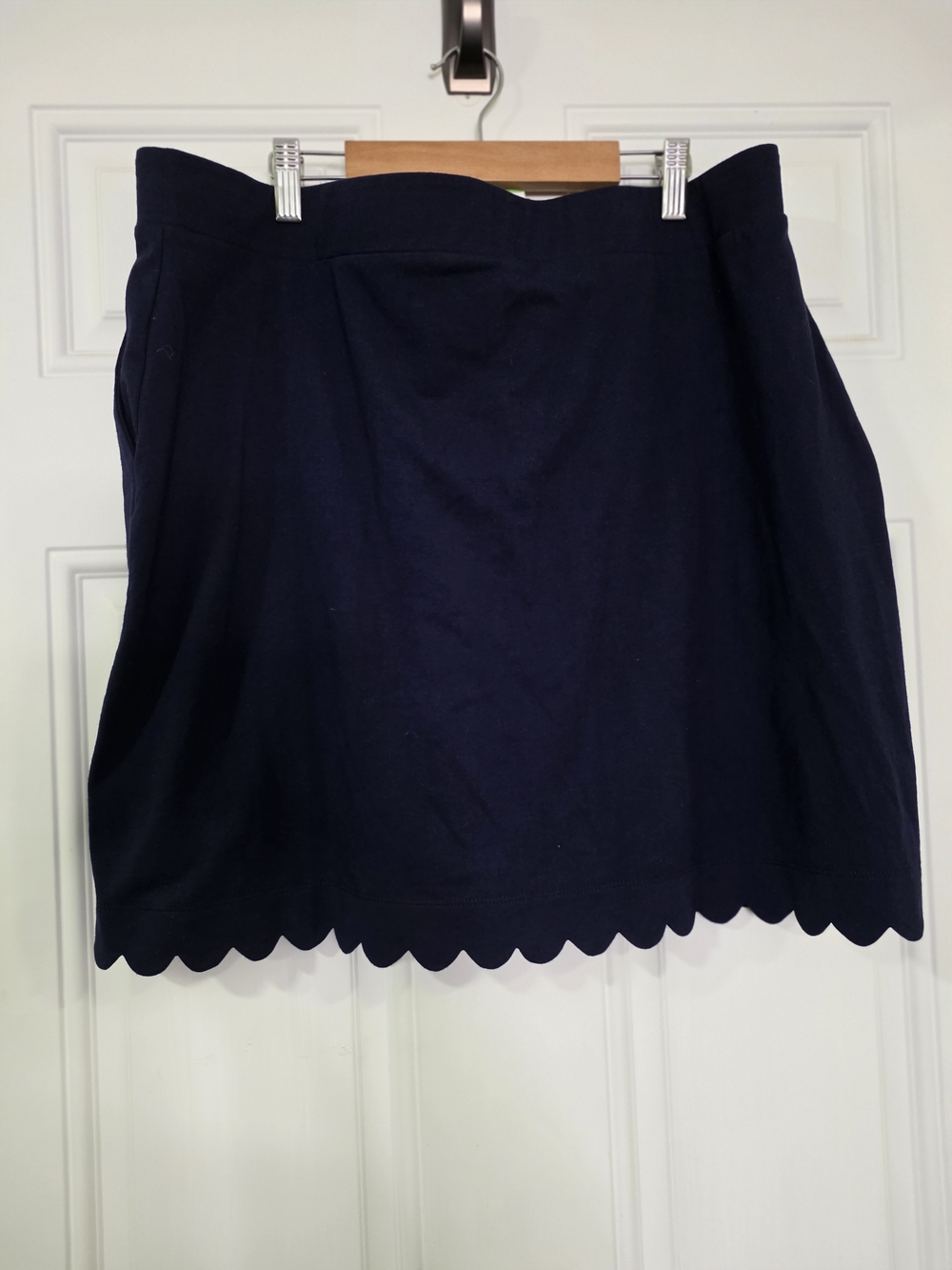 Jones New York Navy Scalloped-Hem Skort - Picture 3 of 5